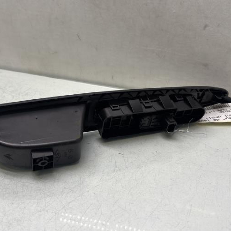 Interrupteur de leve vitre avant droit CITROEN C4 1 Photo n°2