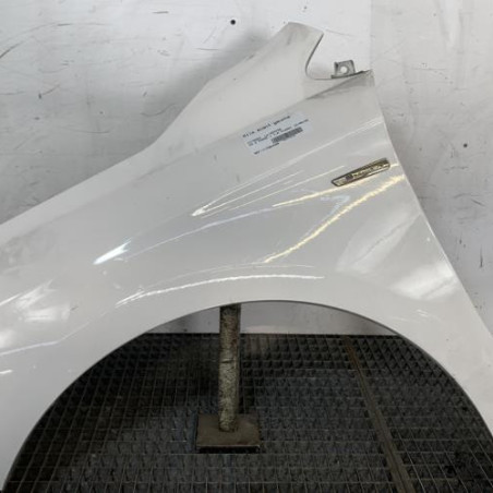 Aile avant gauche CITROEN C4 2 Photo n°1