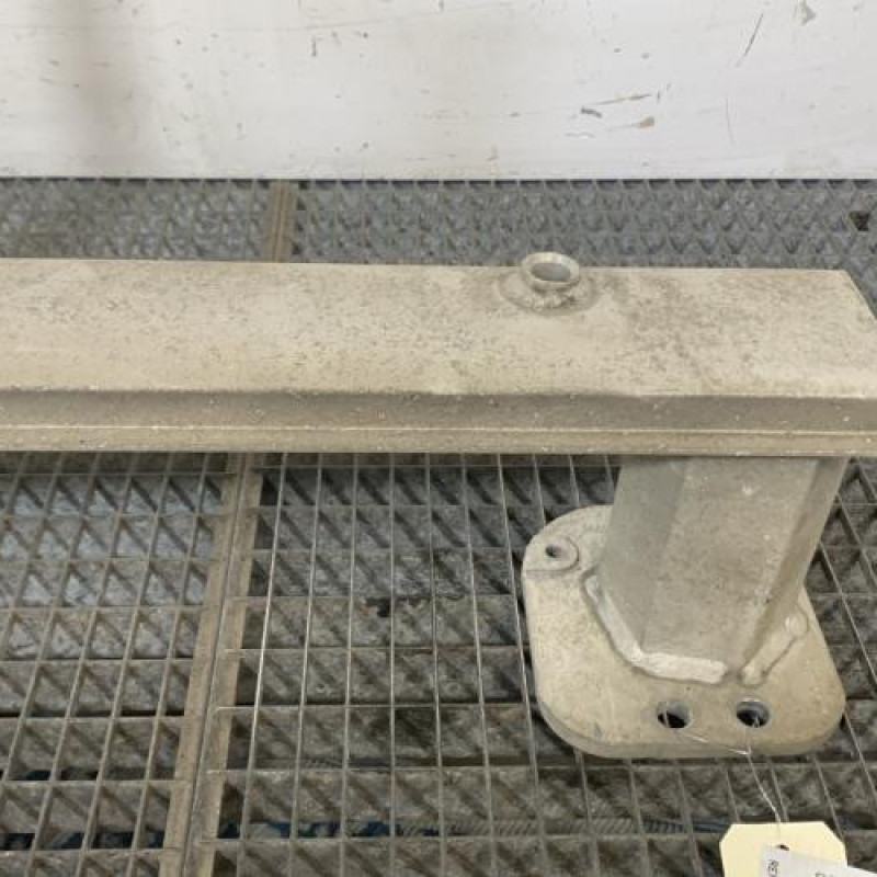 Renfort pare choc arriere (traverse) CITROEN C4 2 Photo n°4