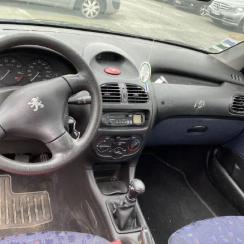 Antenne PEUGEOT 206 Photo n°18