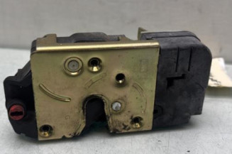 Serrure arriere gauche PEUGEOT 206 Photo n°1