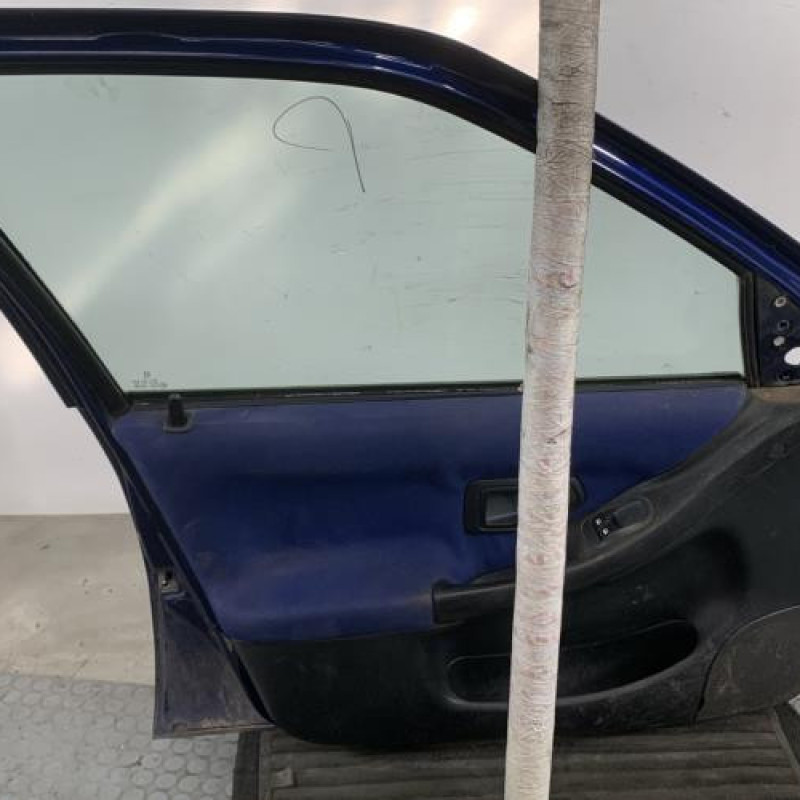 Porte avant gauche PEUGEOT 306 Photo n°3