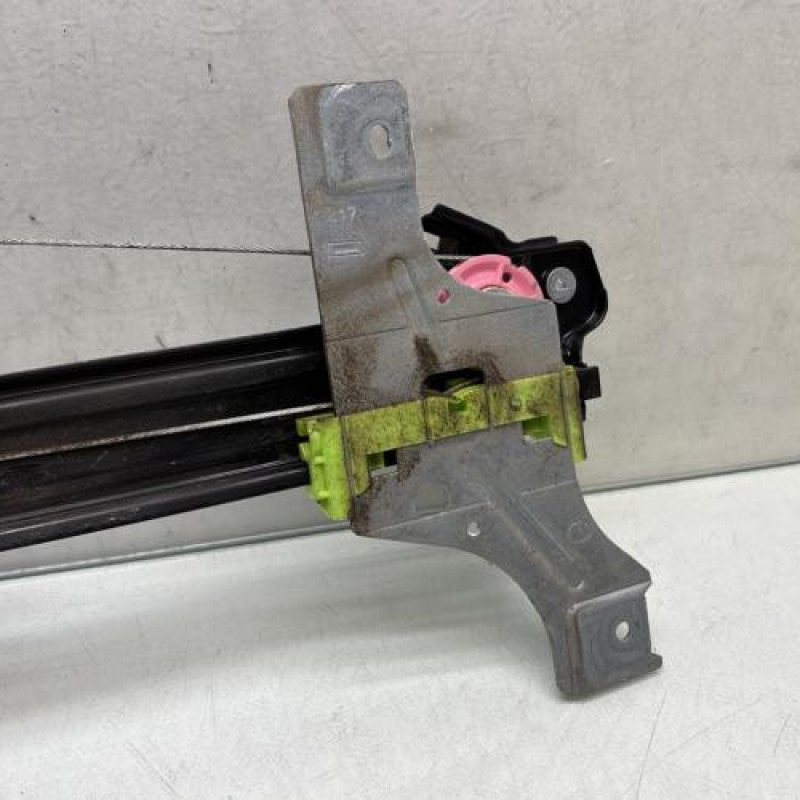 Leve vitre electrique arriere gauche PEUGEOT 508 1 SW Photo n°2