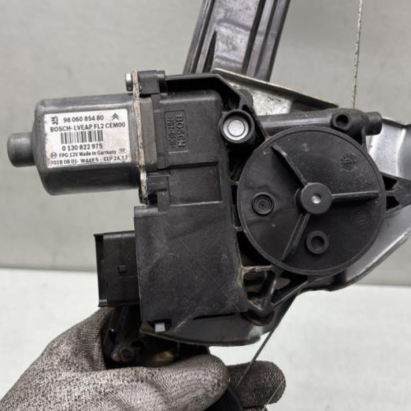 Leve vitre electrique arriere gauche PEUGEOT 508 1 SW Photo n°6