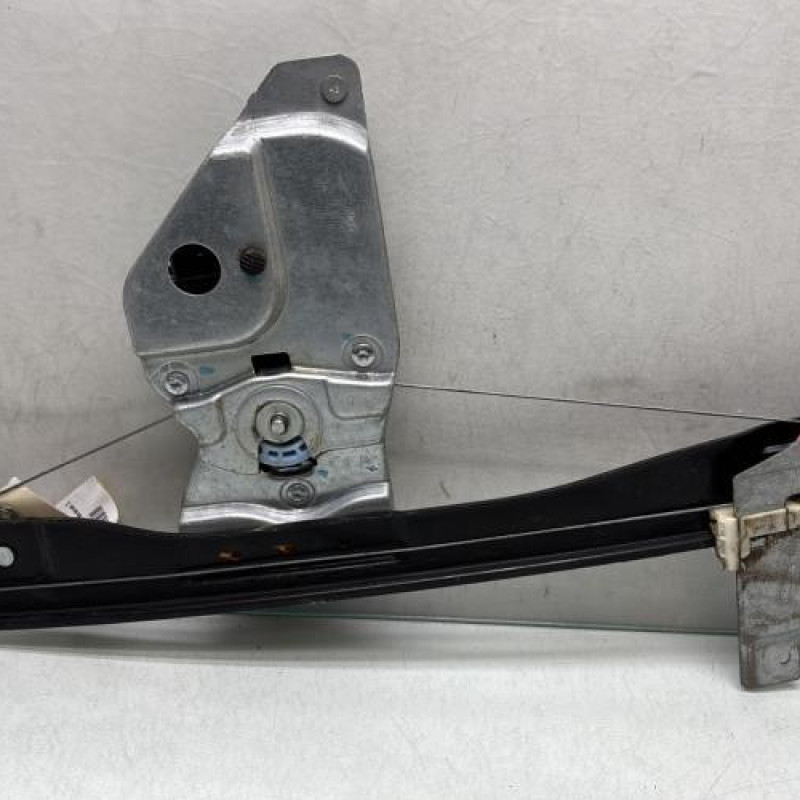 Leve vitre electrique avant droit PEUGEOT 508 1 SW Photo n°1