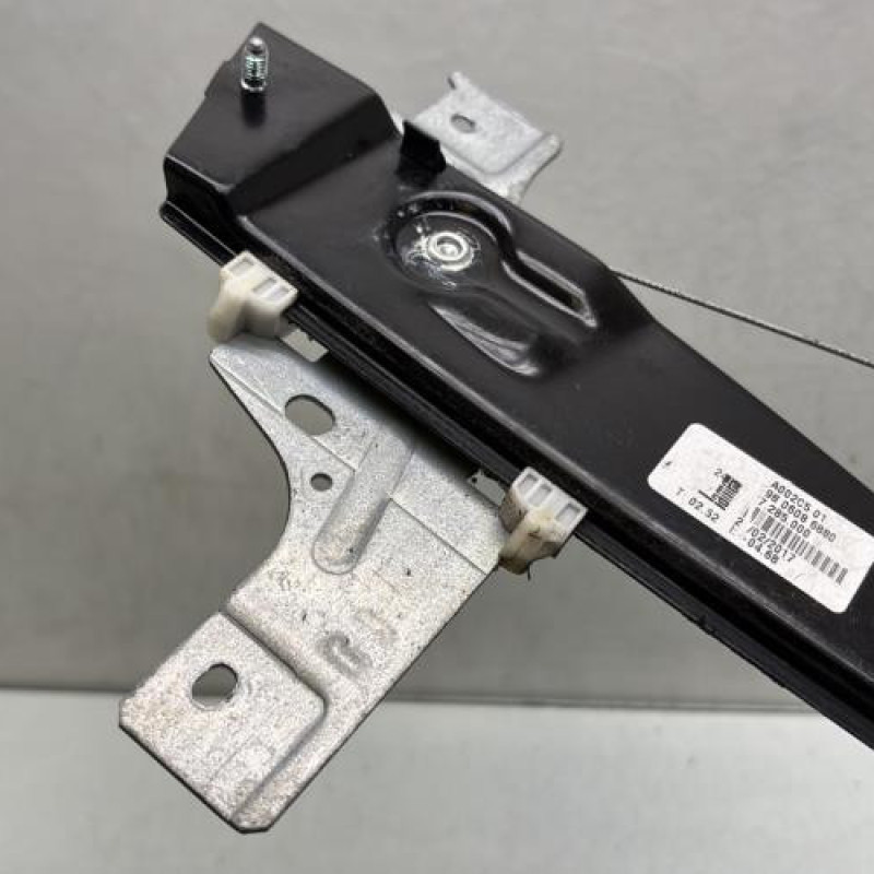 Leve vitre electrique avant droit PEUGEOT 508 1 SW Photo n°4