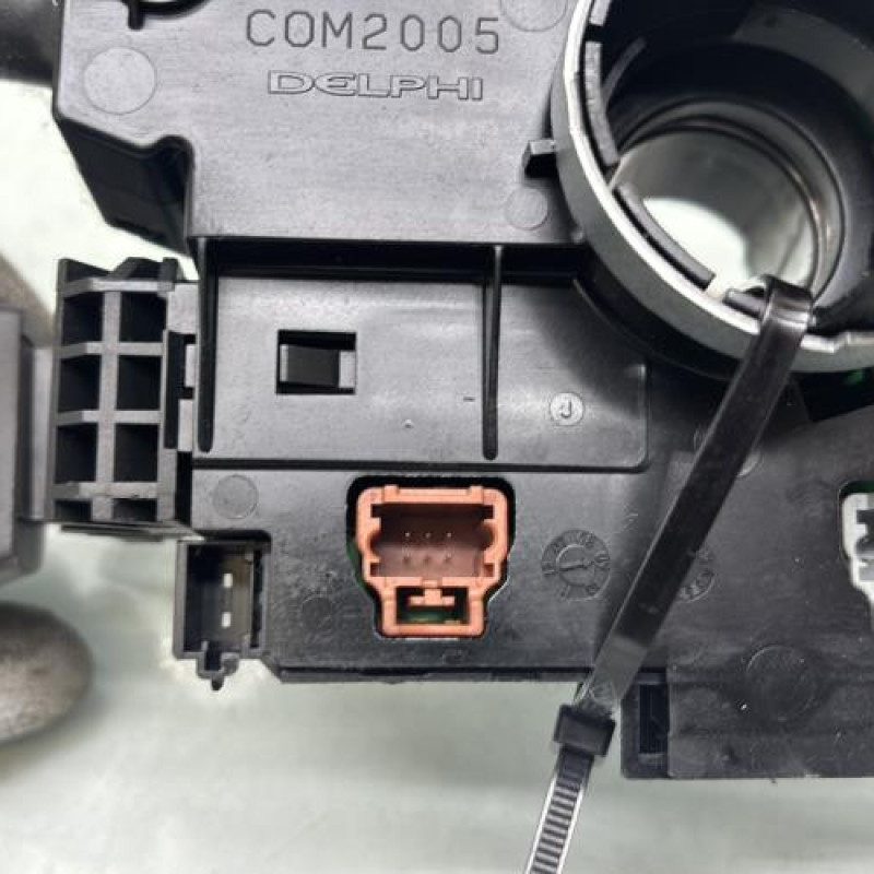 Com (Bloc Contacteur Tournant+Commodo Essuie Glace+Commodo Phare) CITROEN C3 1 Photo n°8