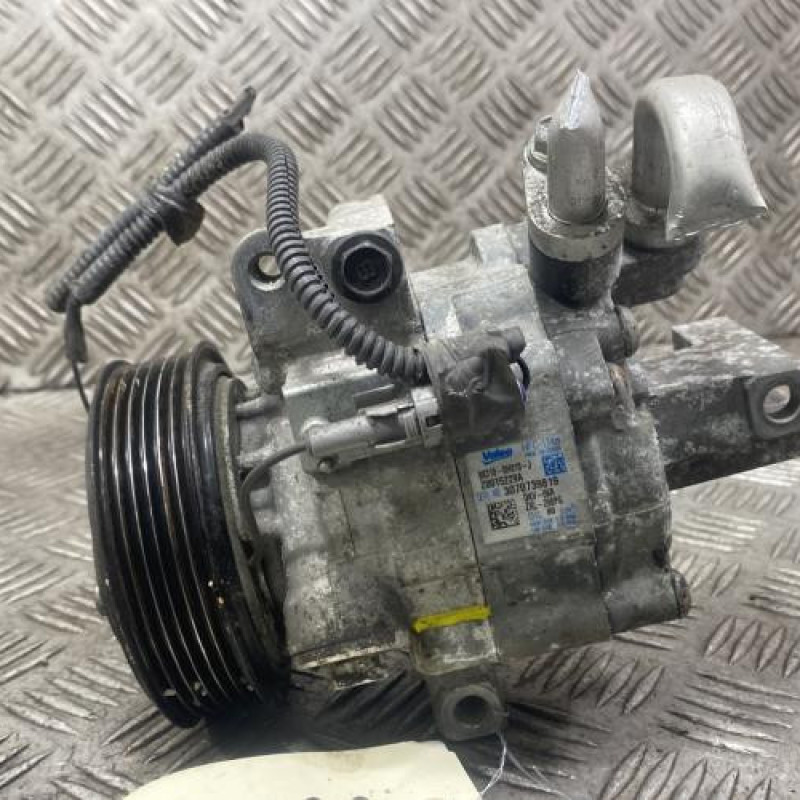 Compresseur clim PEUGEOT 107 Photo n°1