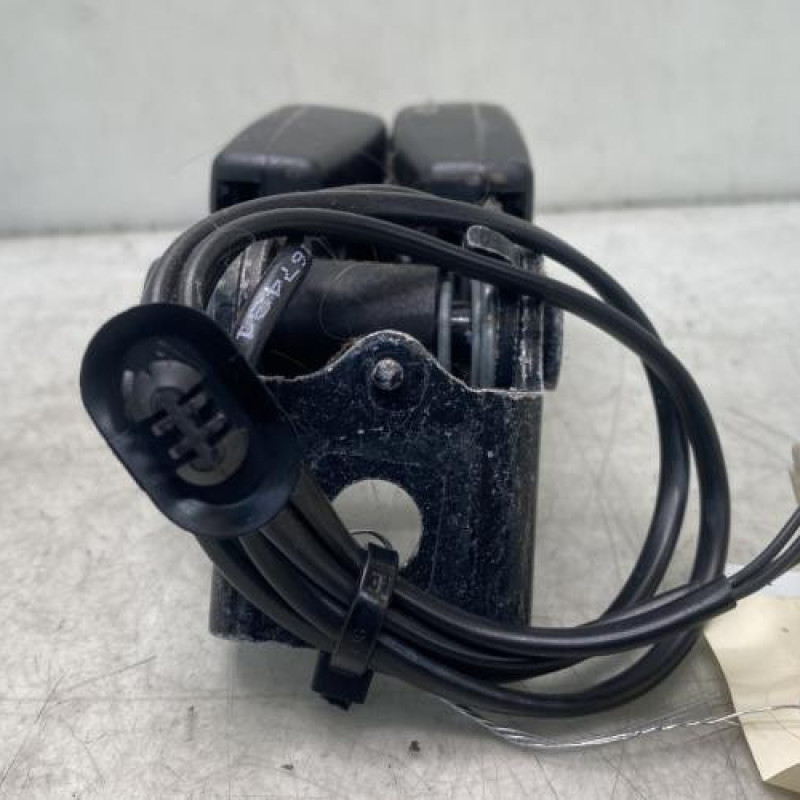 Attache ceinture arriere droit PEUGEOT 308 2 Photo n°3