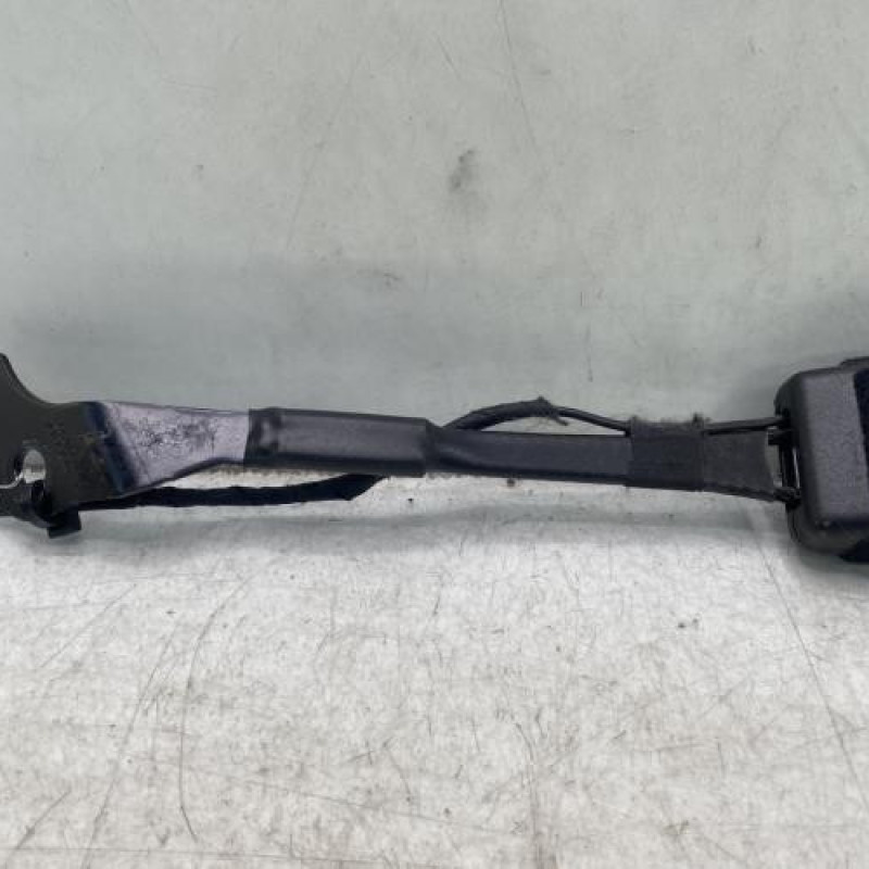 Attache ceinture avant gauche PEUGEOT 308 2 Photo n°1