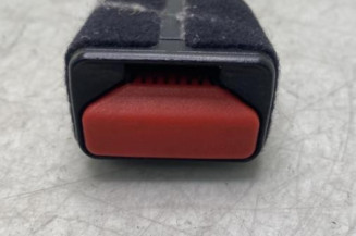 Attache ceinture avant gauche PEUGEOT 308 2