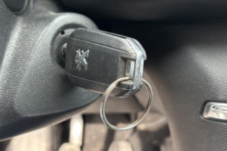 Serrure avant gauche PEUGEOT 308 2
