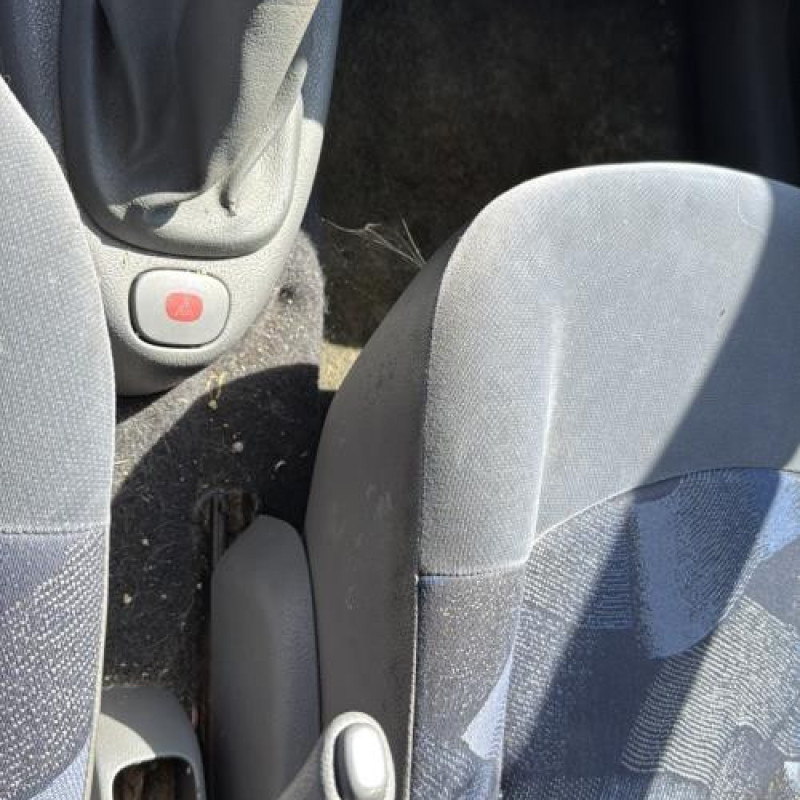 Aile avant droit RENAULT CLIO 2 Photo n°19