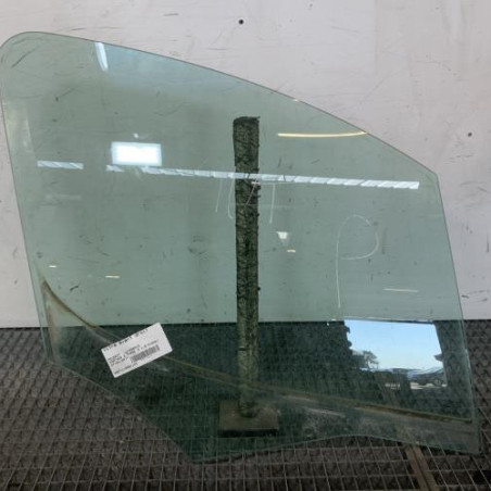 Vitre avant droit PEUGEOT PARTNER 2 Photo n°1