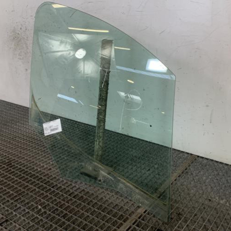 Vitre avant droit PEUGEOT PARTNER 2 Photo n°3