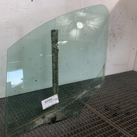 Vitre avant gauche PEUGEOT PARTNER 2