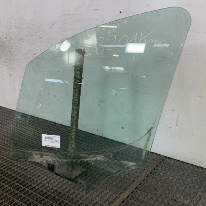 Vitre avant gauche PEUGEOT PARTNER 2 Photo n°3