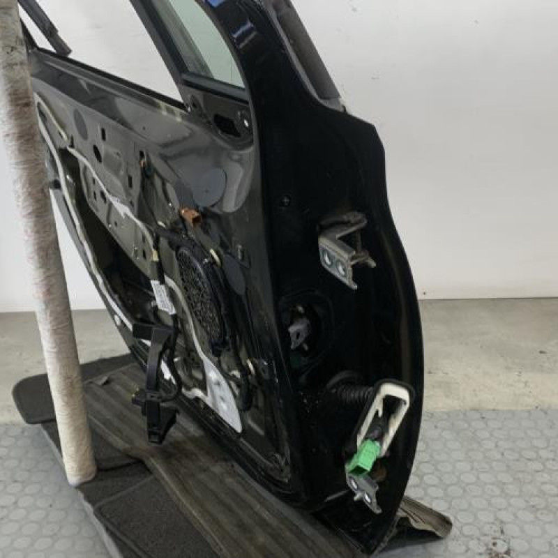 Porte avant gauche PEUGEOT 208 1 Photo n°5