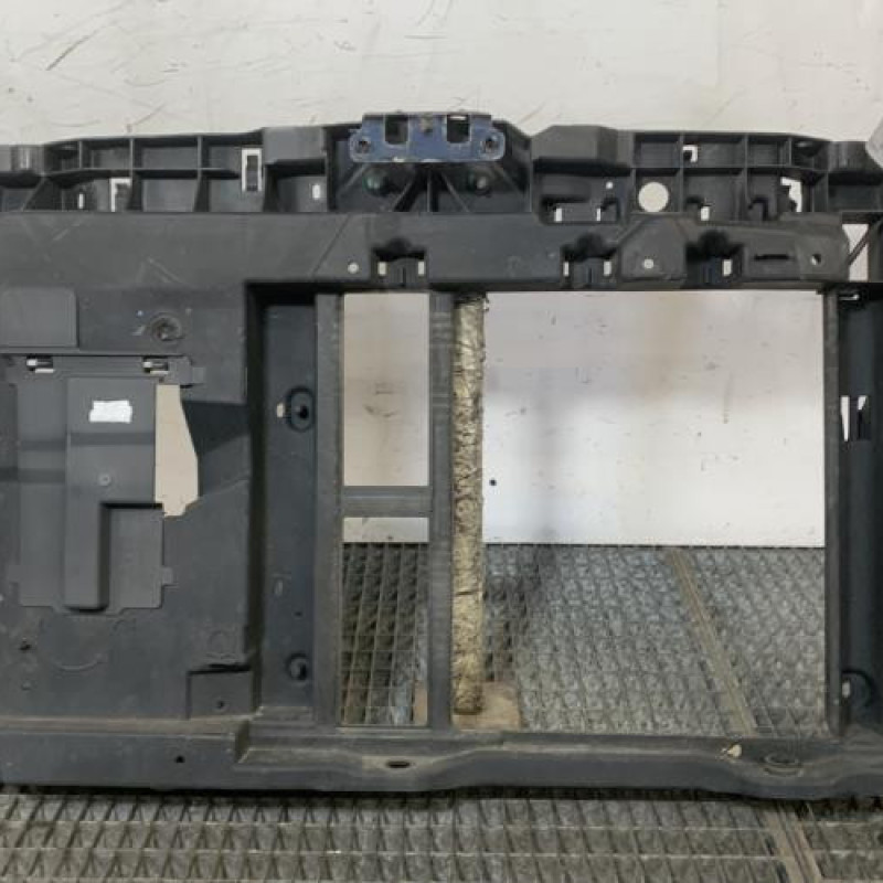 Face avant PEUGEOT 208 1 Photo n°1