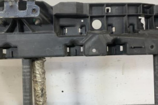 Face avant PEUGEOT 208 1