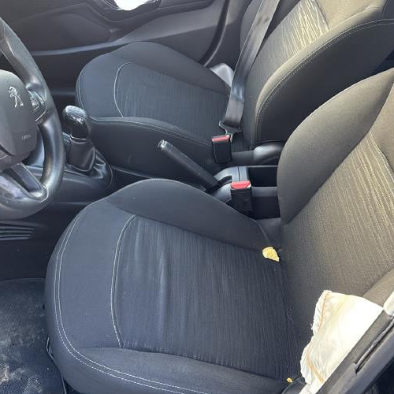 Renfort pare choc arriere (traverse) PEUGEOT 208 1 Photo n°19