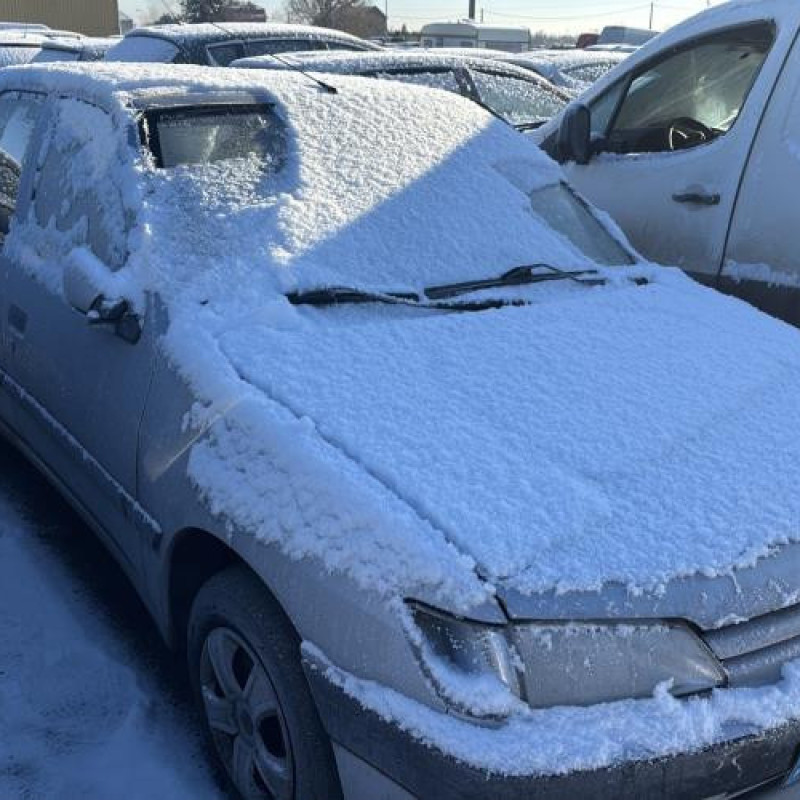 Bras essuie glace arriere PEUGEOT 306 Photo n°7