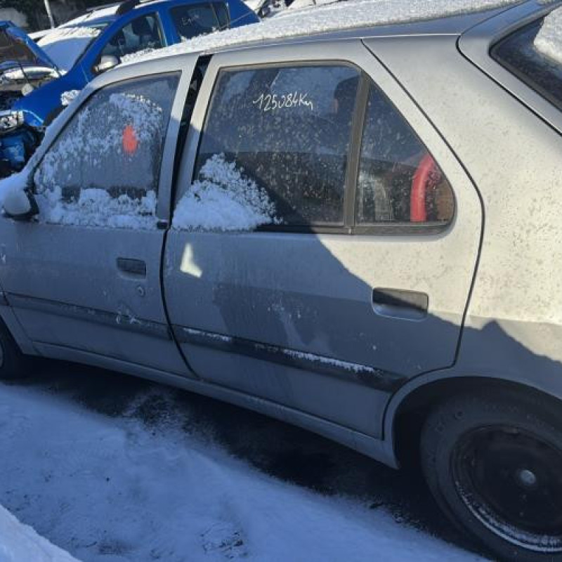 Bras essuie glace avant gauche PEUGEOT 306 Photo n°11