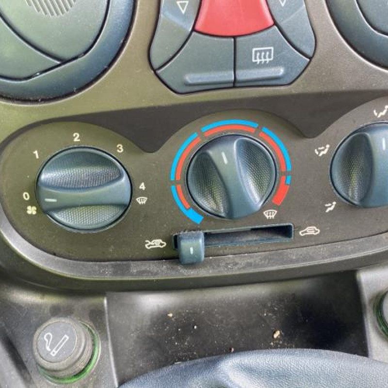 Vase de lave glace FIAT DOBLO 1 Photo n°20