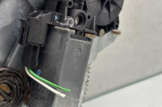 Leve vitre electrique avant gauche RENAULT TWINGO 1