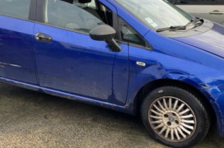 Renfort pare choc avant (traverse) FIAT GRANDE PUNTO