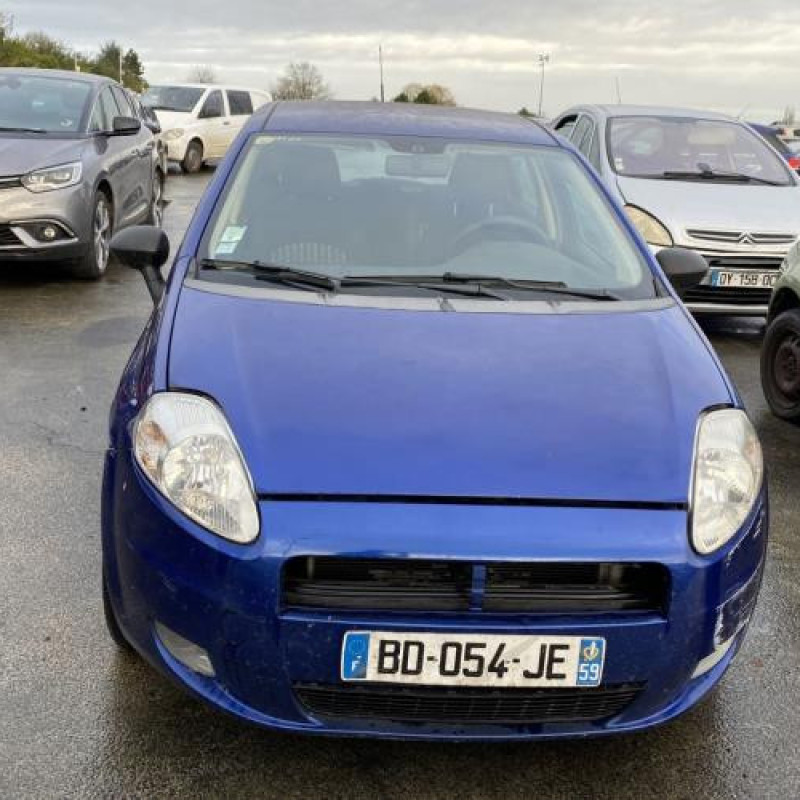 Renfort pare choc avant (traverse) FIAT GRANDE PUNTO Photo n°14