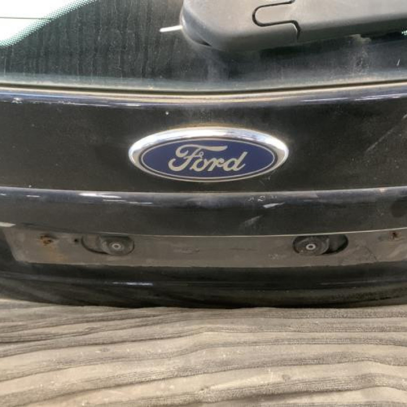 Malle/Hayon arriere FORD FOCUS 2 Photo n°5