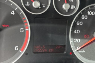 Malle/Hayon arriere FORD FOCUS 2