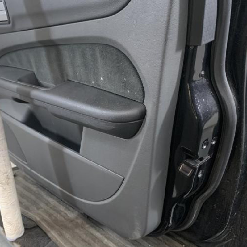 Porte avant droit FORD FOCUS 2 Photo n°7