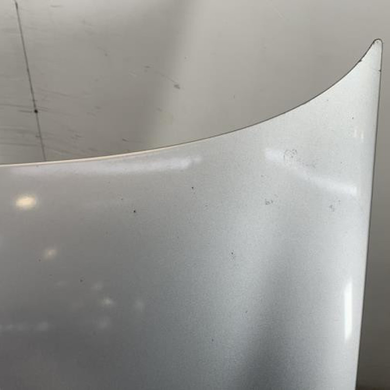 Capot RENAULT CLIO 2 CAMPUS Photo n°8