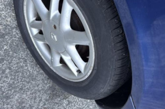 Moteur essuie glace avant RENAULT SCENIC 1