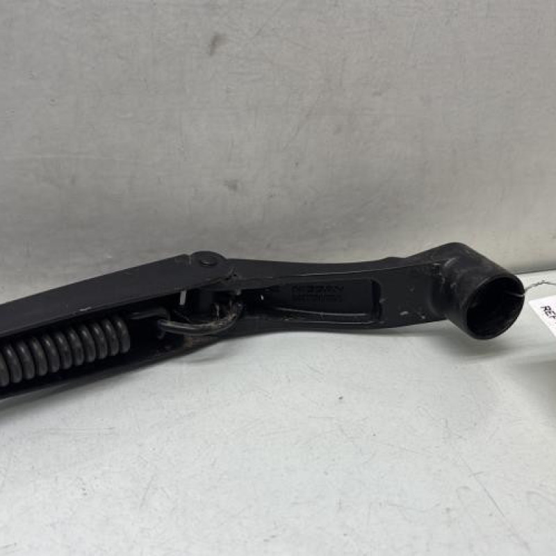 Bras essuie glace avant gauche NISSAN MICRA 5 Photo n°3