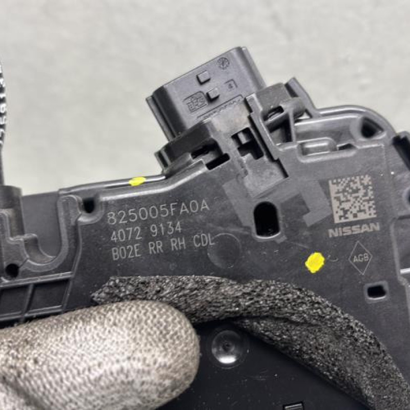 Serrure arriere droit NISSAN MICRA 5 Photo n°6