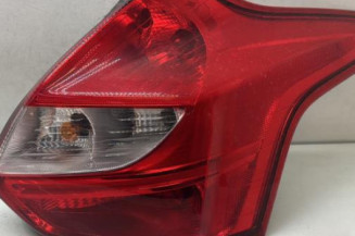 Feu arriere principal droit (feux) FORD FOCUS 3 Photo n°1