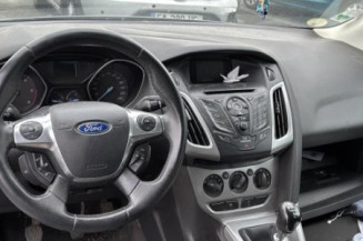 Feu arriere principal droit (feux) FORD FOCUS 3