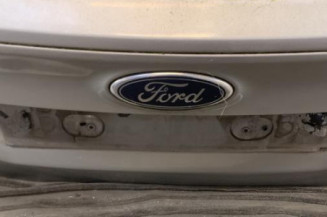 Malle/Hayon arriere FORD FOCUS 3