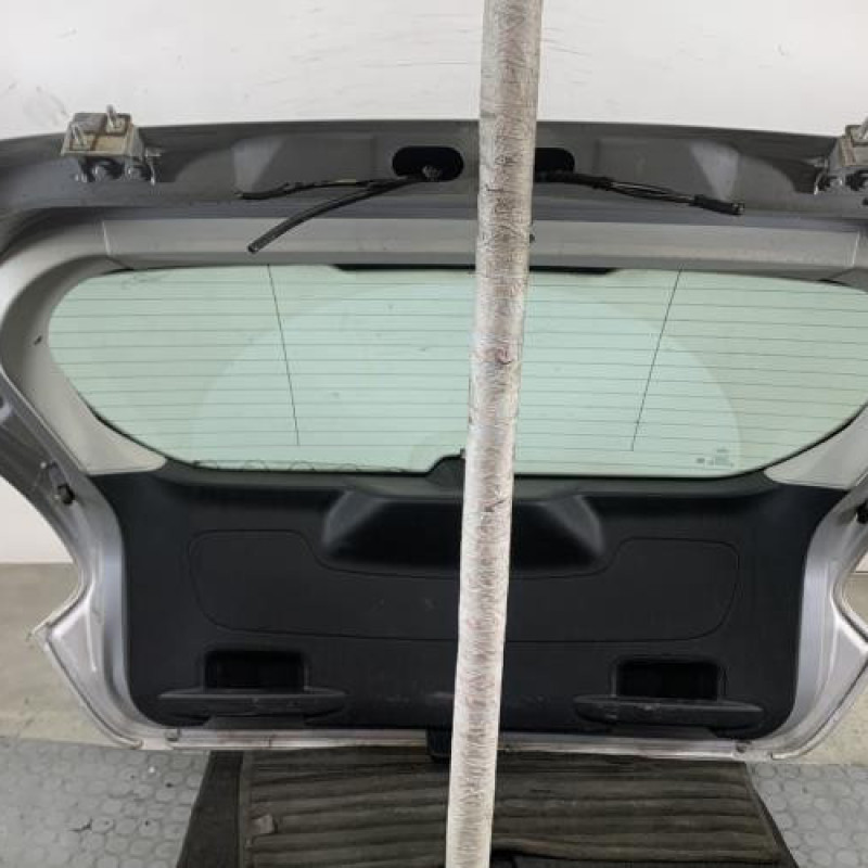 Malle/Hayon arriere FORD FOCUS 3 Photo n°8