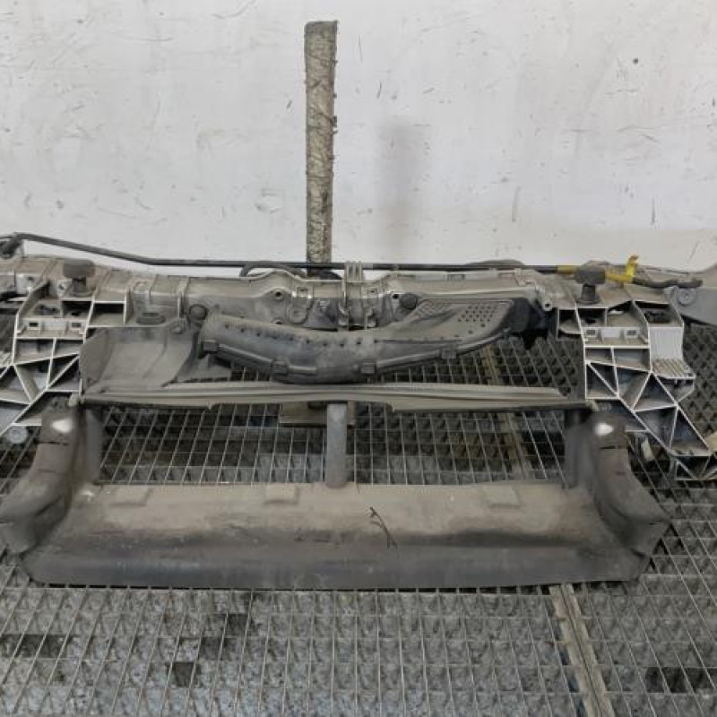 Face avant FORD FOCUS 3 Photo n°1