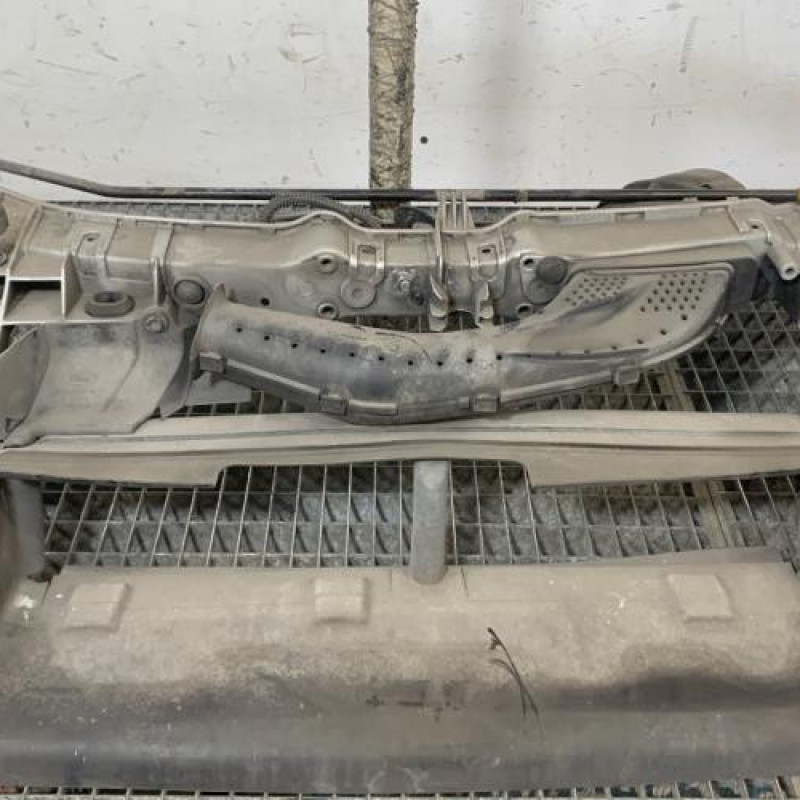 Face avant FORD FOCUS 3 Photo n°3