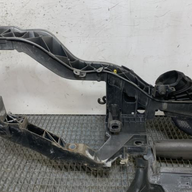 Face avant FORD FOCUS 3 Photo n°6