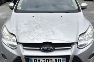Feu arriere stop central FORD FOCUS 3