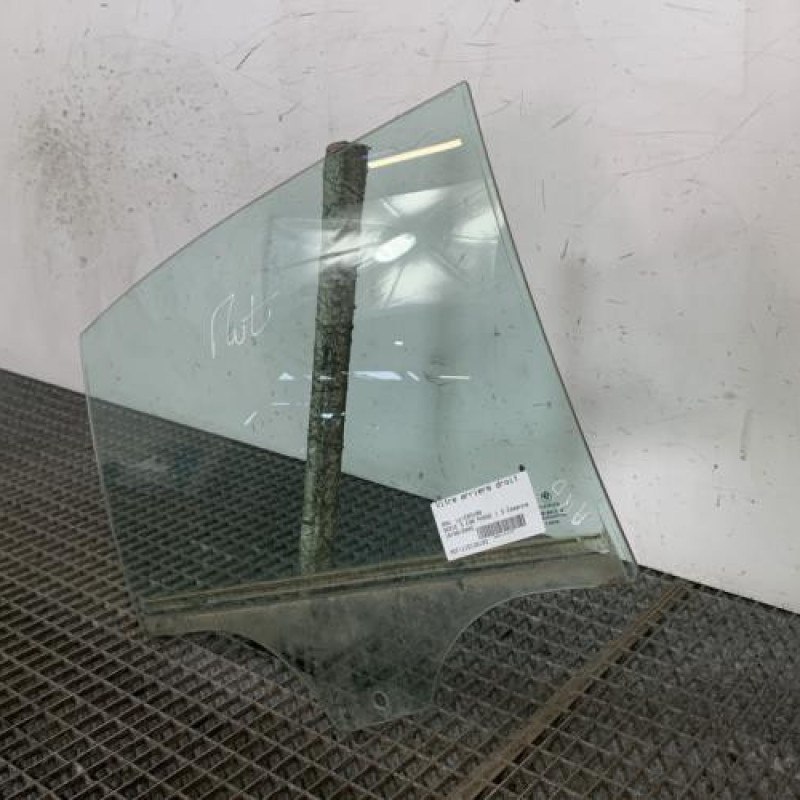 Vitre arriere droit BMW SERIE 3 E90 Photo n°3