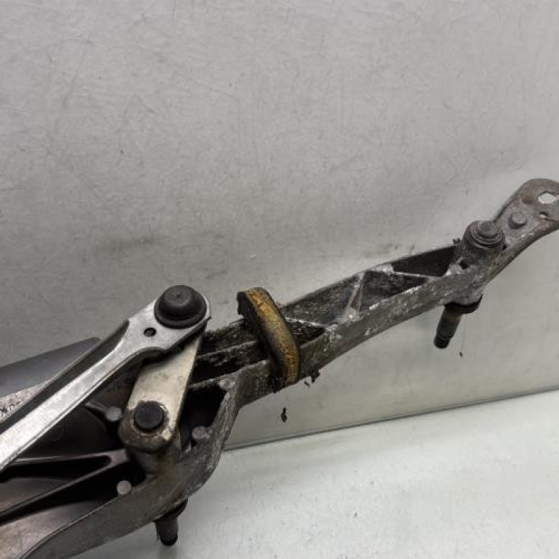 Moteur essuie glace avant MERCEDES CLASSE C 204 Photo n°5