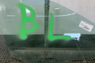 Vitre avant droit MERCEDES CLASSE C 204 Photo n°1