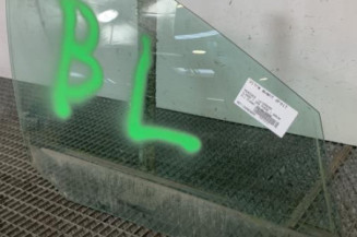 Vitre avant droit MERCEDES CLASSE C 204